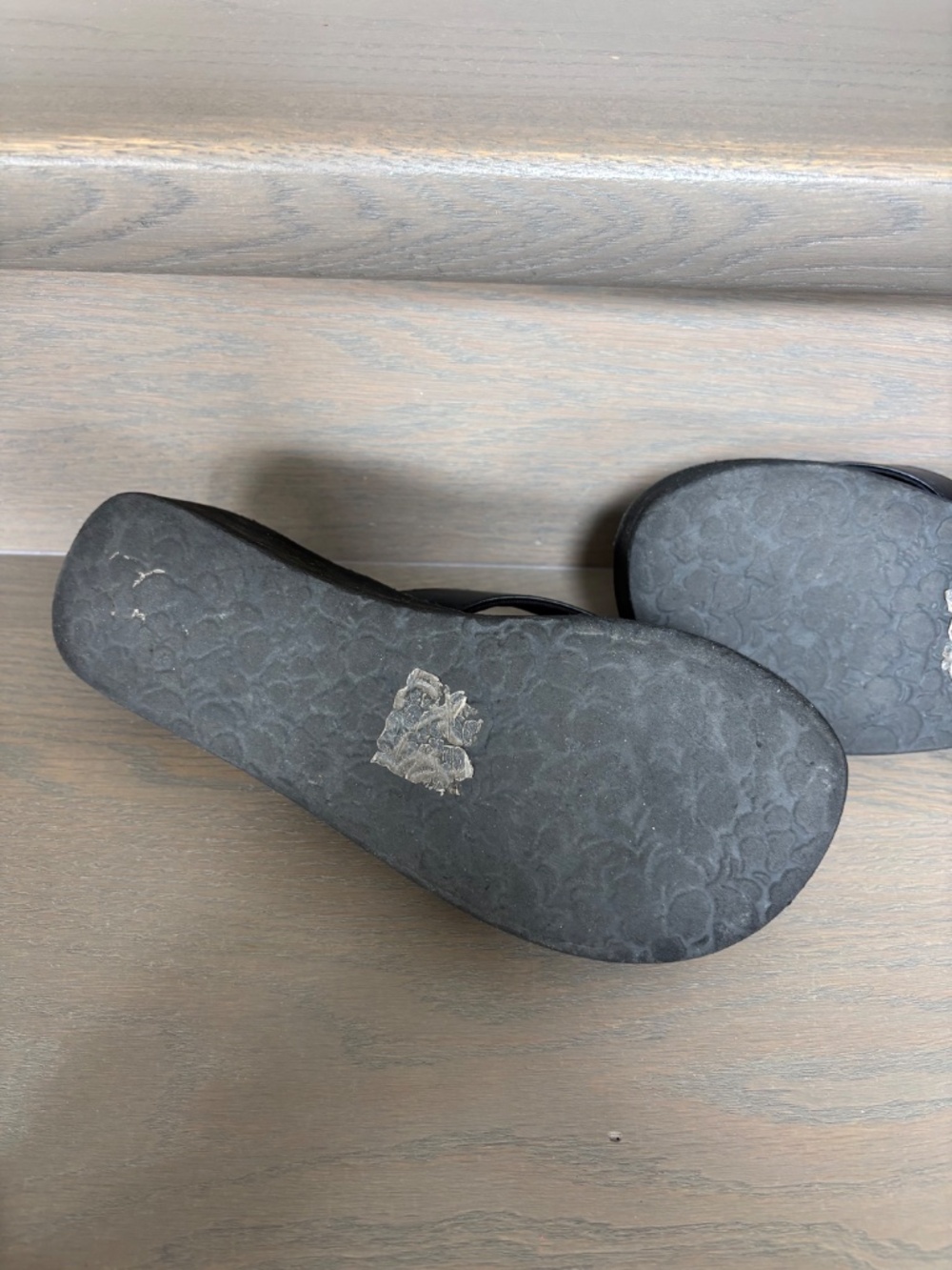 Roxy Wedge Flip Flops - Picture 11 of 11